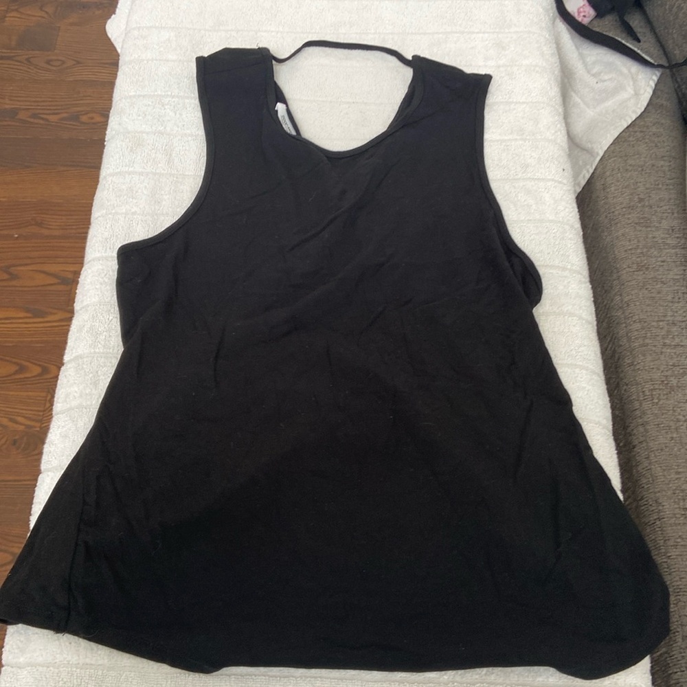 Good American top. Size 2. Excellent/new condition​​​​​​